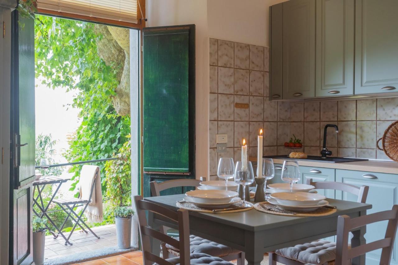 Simons Apartment With Amazing View By Rent All Como Блевио Екстериор снимка