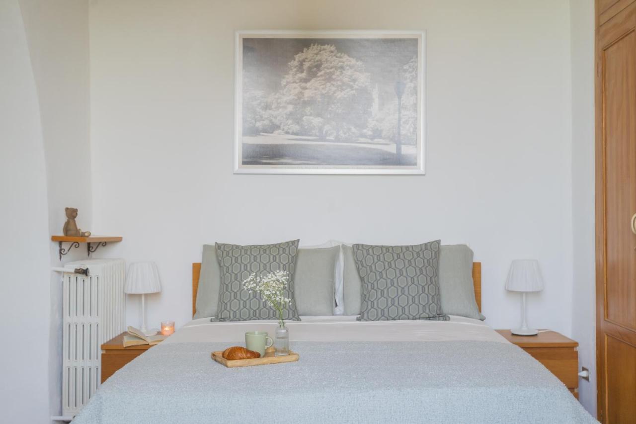 Simons Apartment With Amazing View By Rent All Como Блевио Екстериор снимка